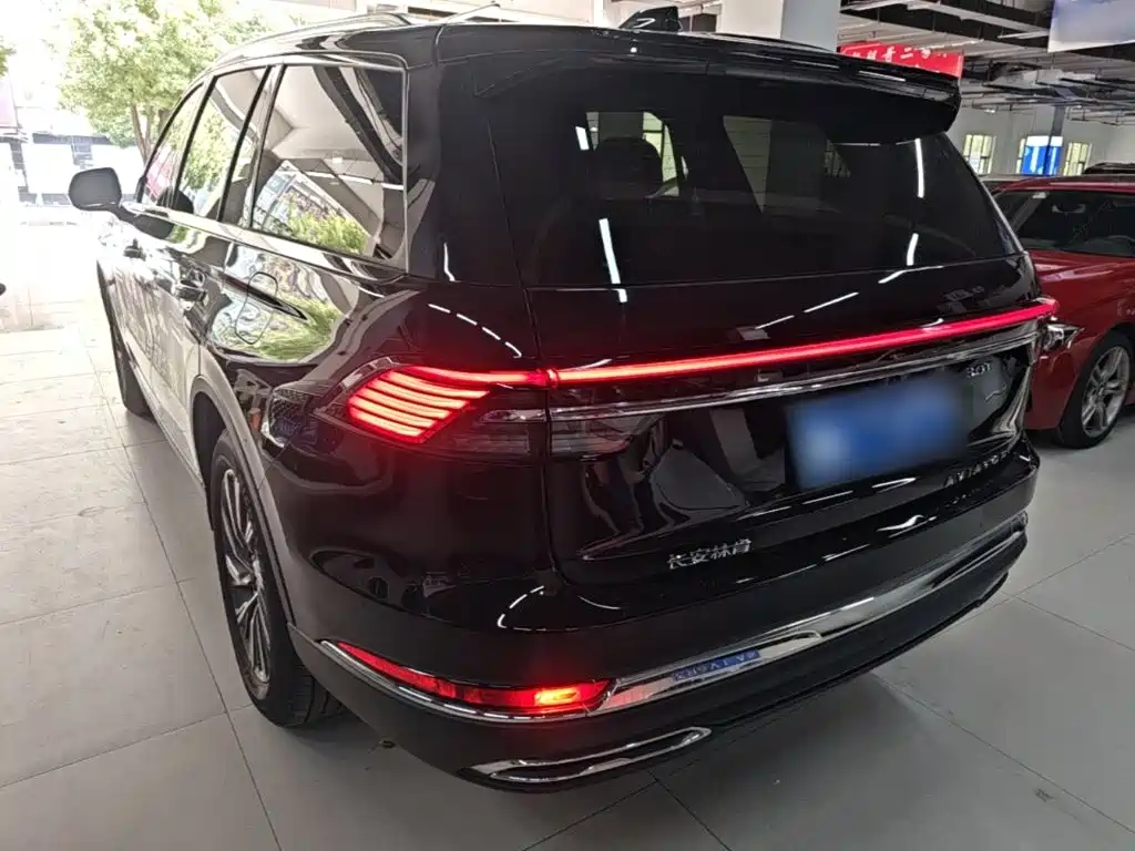 2025 Lincoln Aviator