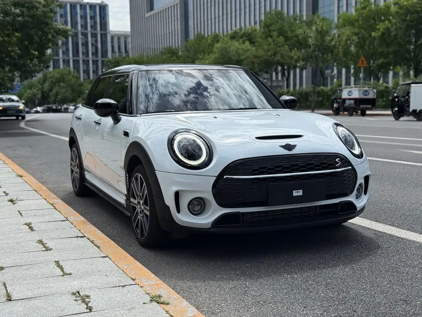 2024 MINI CLUBMAN