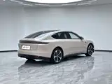 Фото 4 - NIO ET5