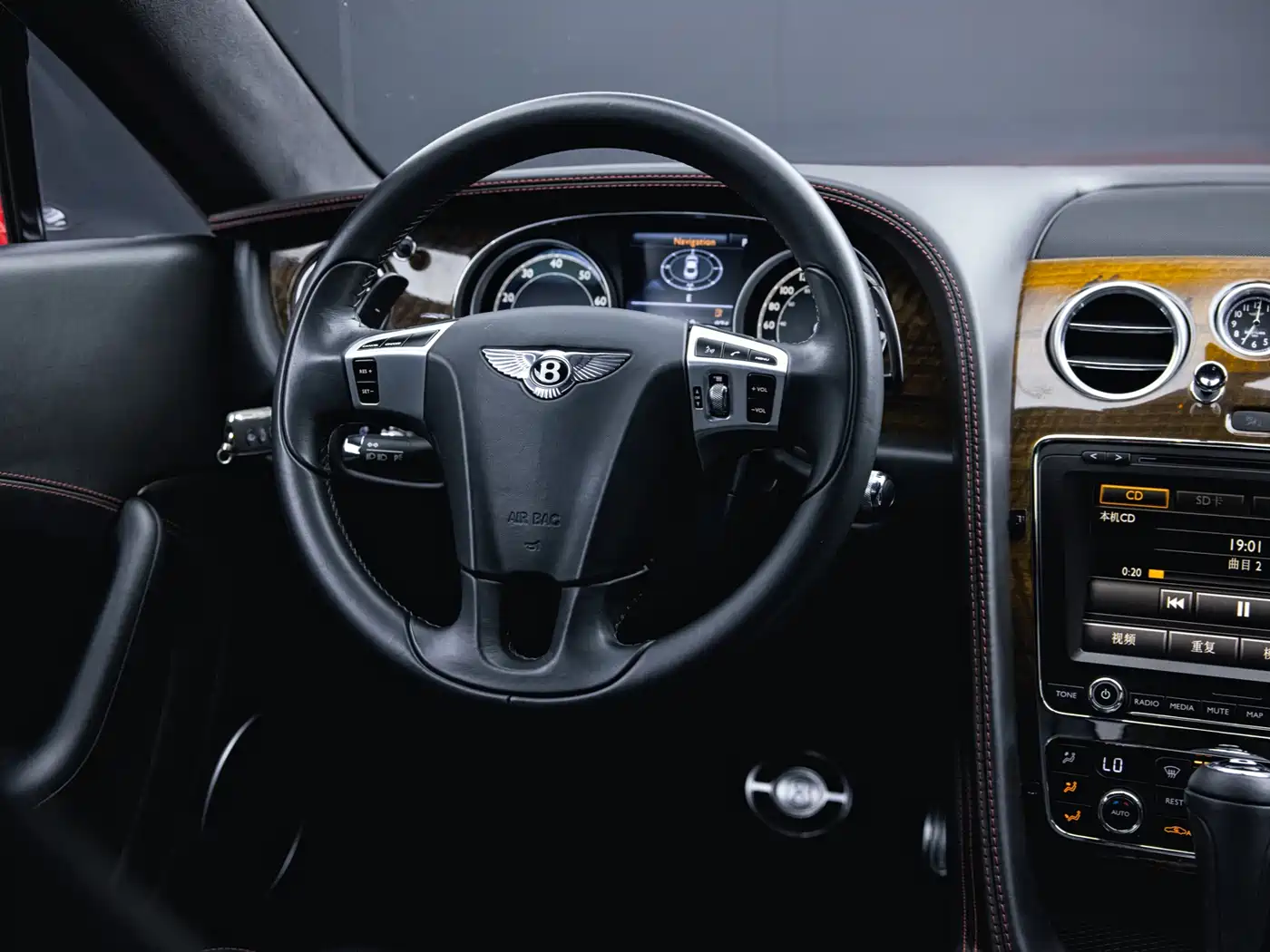 Bentley Continental 2013 2012 4.0T GT V8