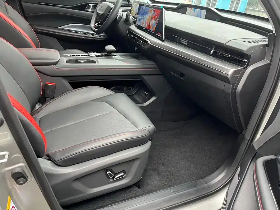 Changan Oshan Z6 2022 2022 Blue Whale 1.5T DCT Intelligent Enjoyment