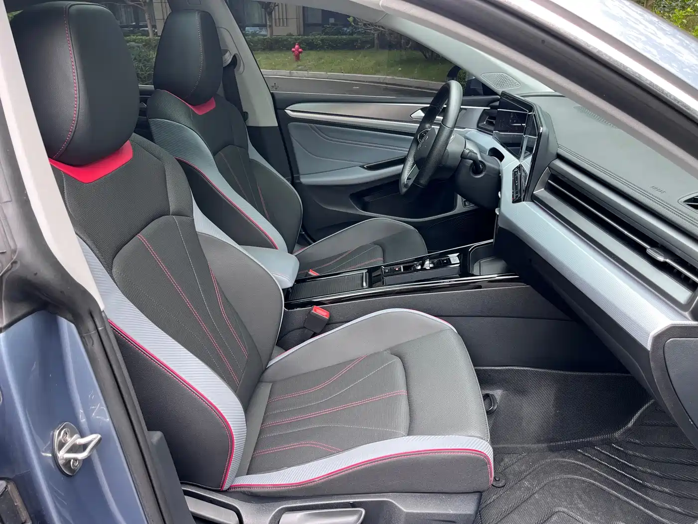 Volkswagen Lamando, миниатюра 11