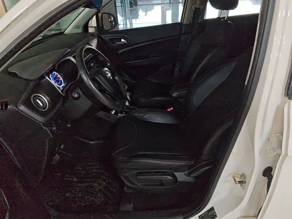 Zhonghua V3 2017 2016 1.5L Automatic Comfort