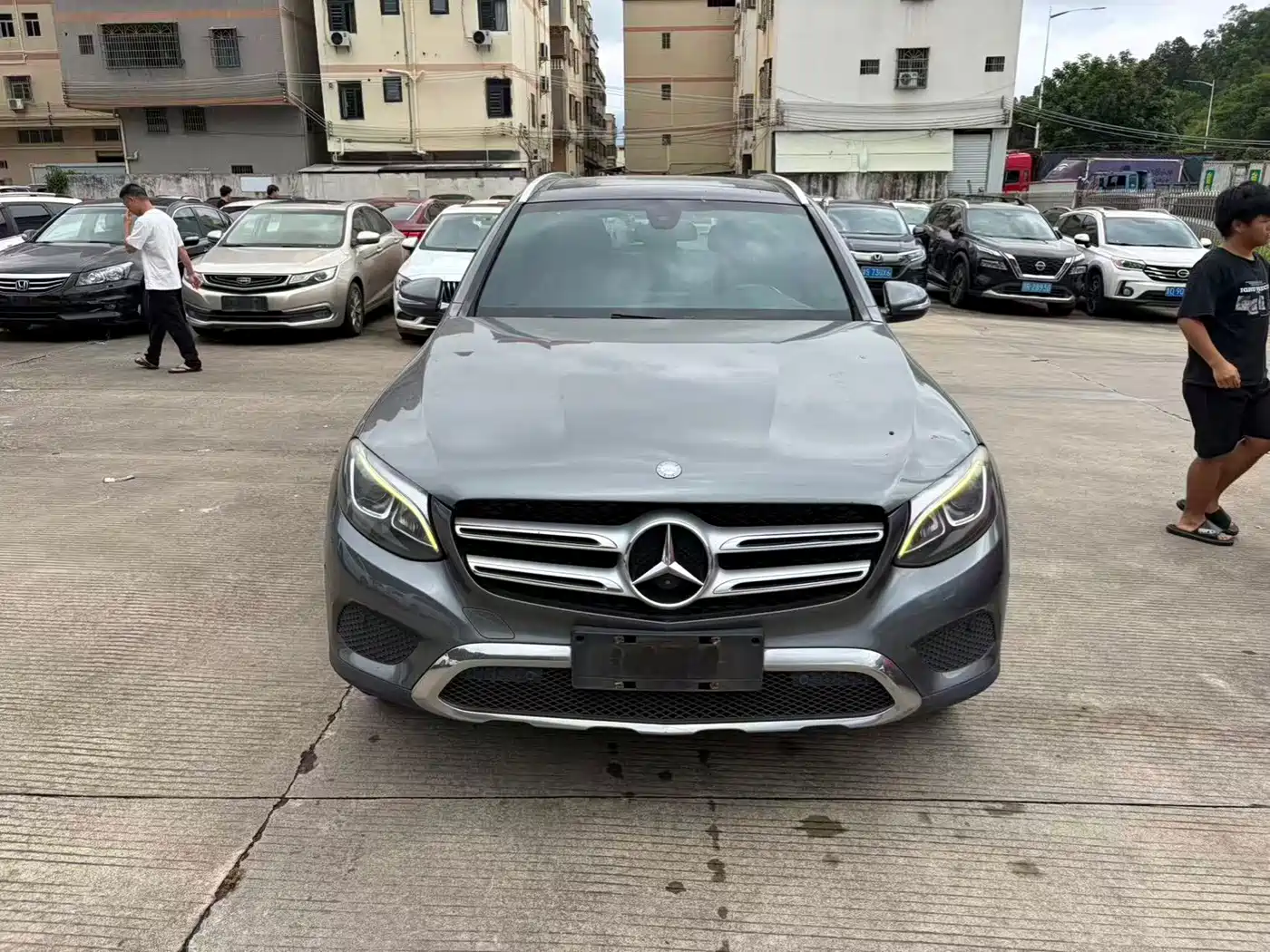 Фото 1 - Mercedes-Benz GLC