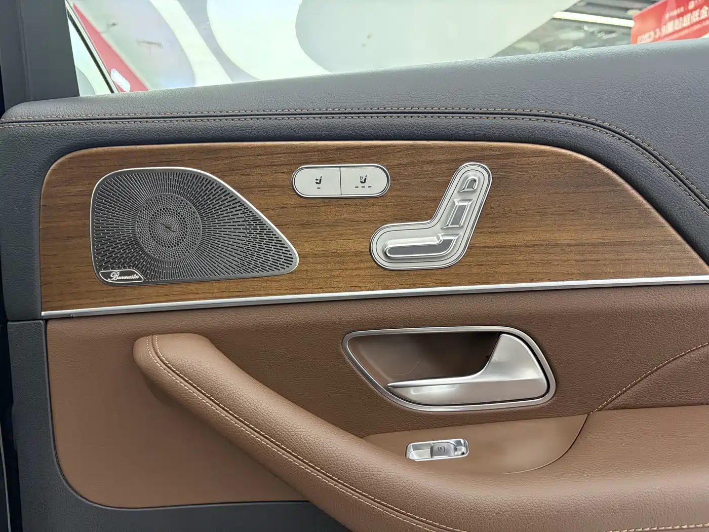 Mercedes-Benz GLS 2024 Model GLS 450 4MATIC Luxury фото 21