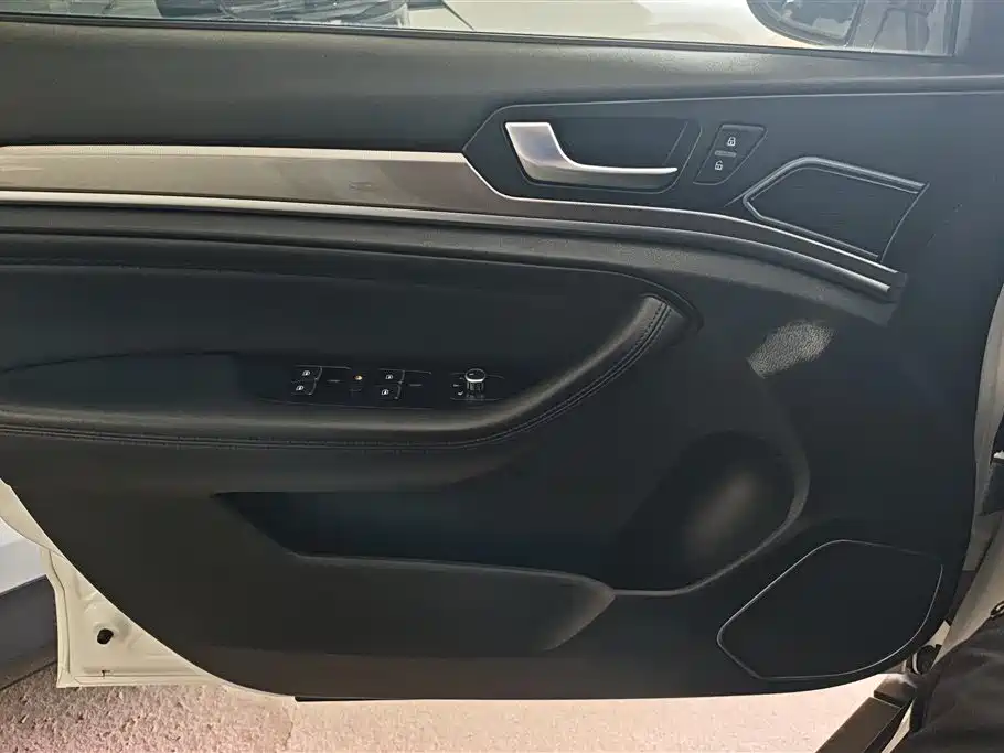 Haval H6 2018 Blue Label Sport 1.5T Automatic 2WD Elite фото 7