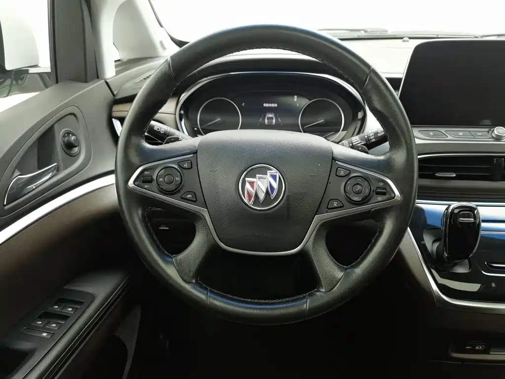 Buick GL8, миниатюра 11