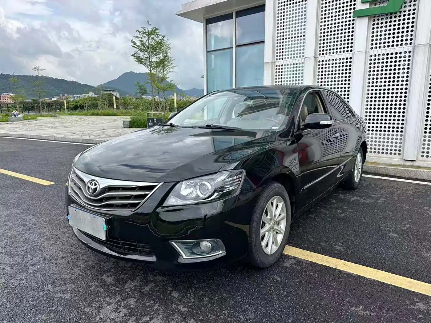 Toyota Camry 2013 200G Classic Luxury Edition фото 20