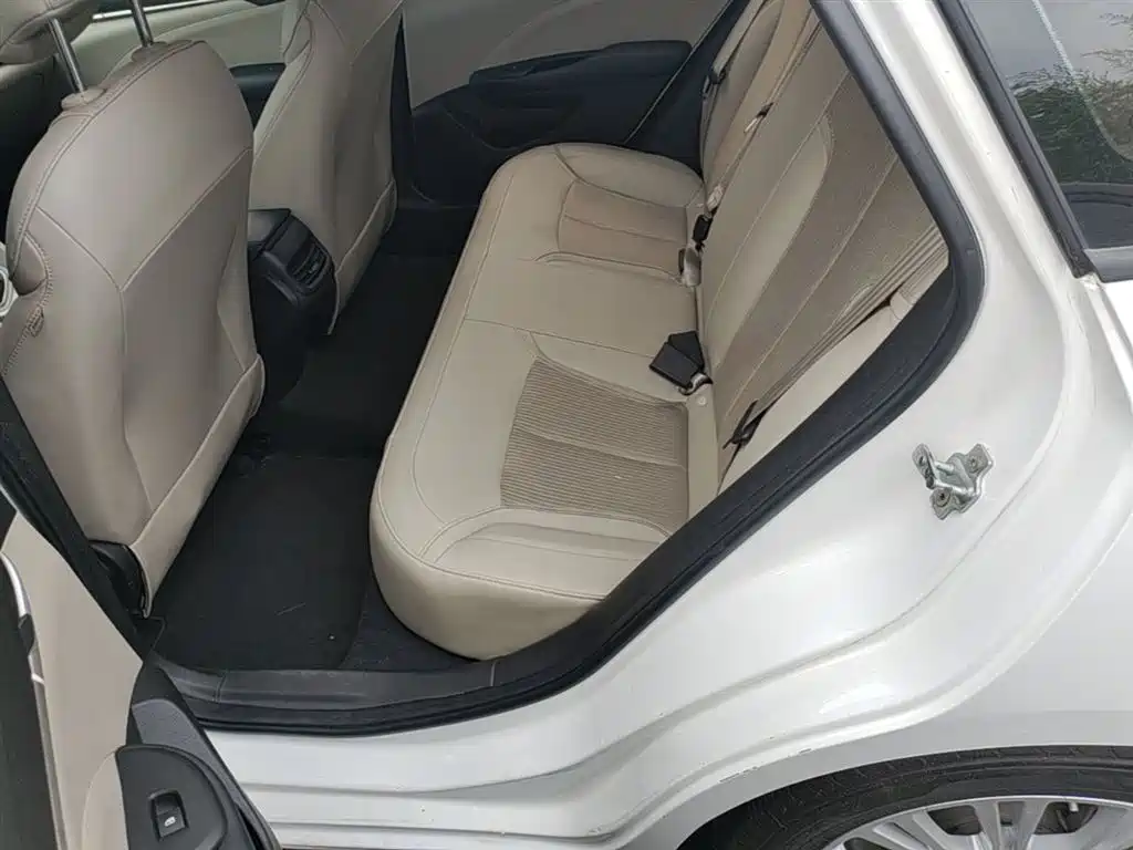 Buick Excelle 2017 15N Automatic Elite фото 17