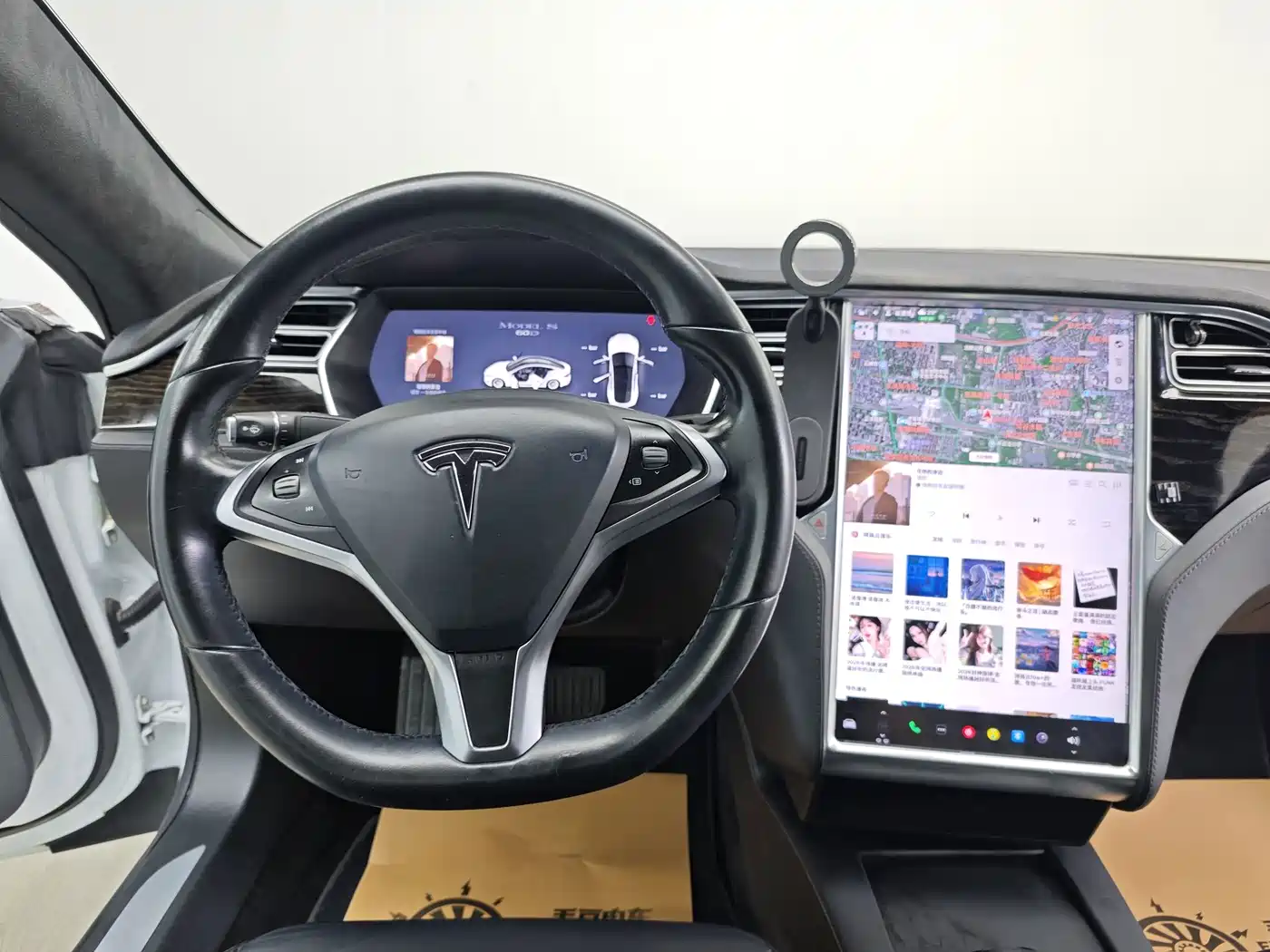Фото 14 - Tesla Model S