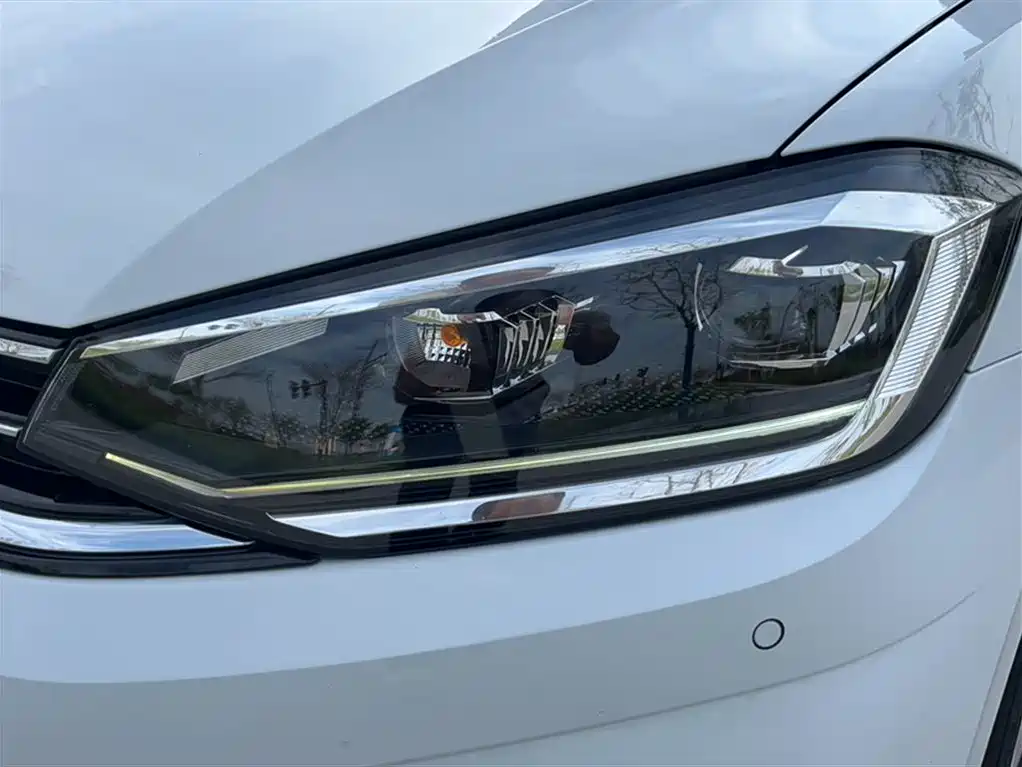 Volkswagen Golf Sportsvan 2019 280TSI Automatic Curiosity Edition China V фото 15