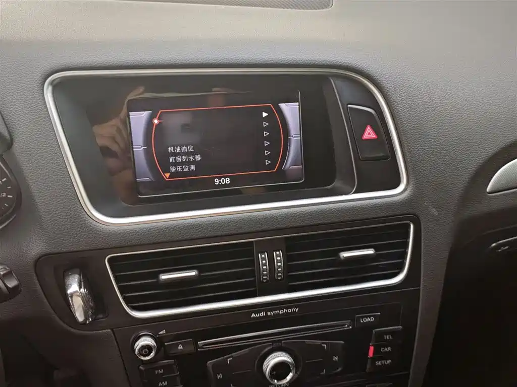 Audi Q5 2016 40 TFSI Technology Model фото 16