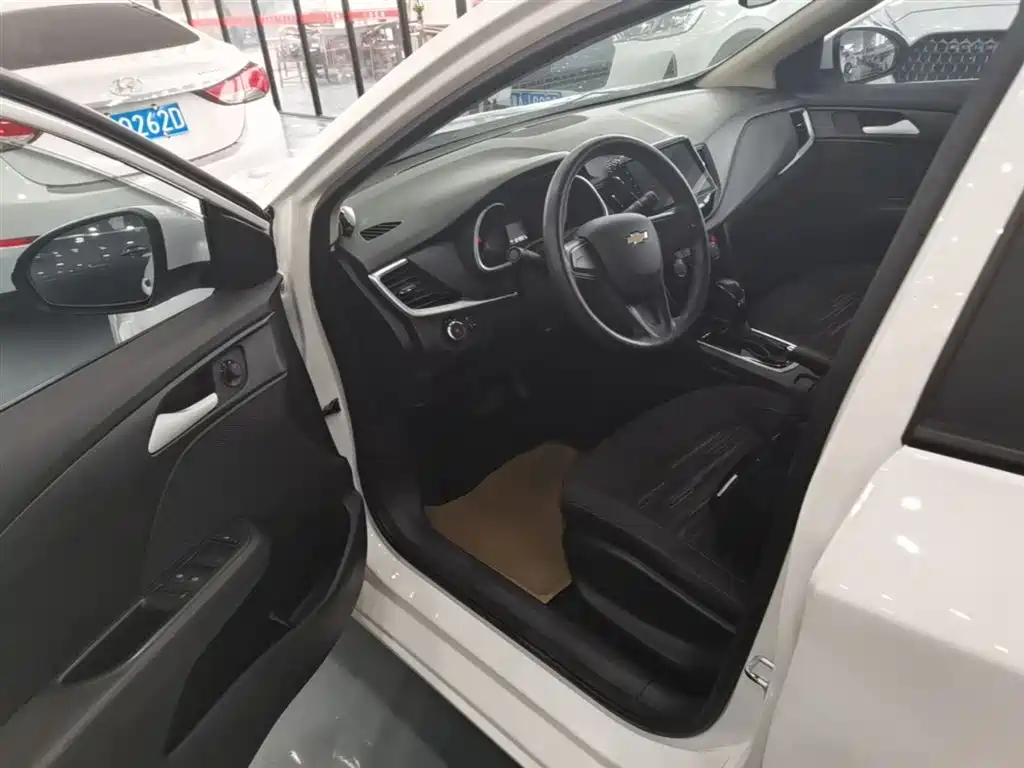 Chevrolet Cavalier 2019 320 Auto Sunroof Enjoyment Edition фото 15