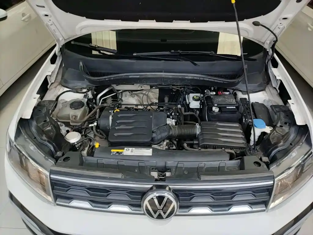 Фото 20 - Volkswagen T-Cross