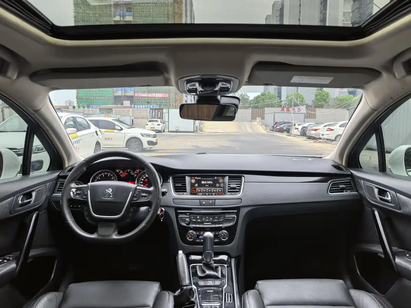 Peugeot 508 2013 2.0L 2nd Anniversary Auto Smart Edition фото 5