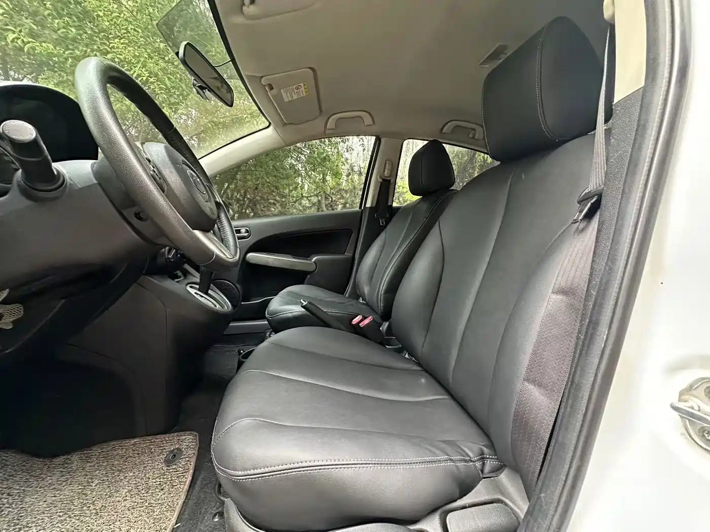 Mazda 2 2012 2012 Sedan XuanDong 1.5L Automatic Fashion