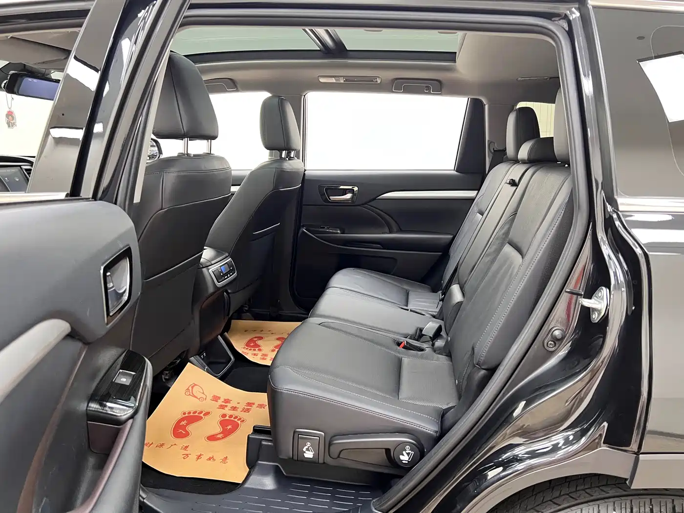 Toyota Highlander 2021 2.0T AWD Luxury 7-Seater фото 14