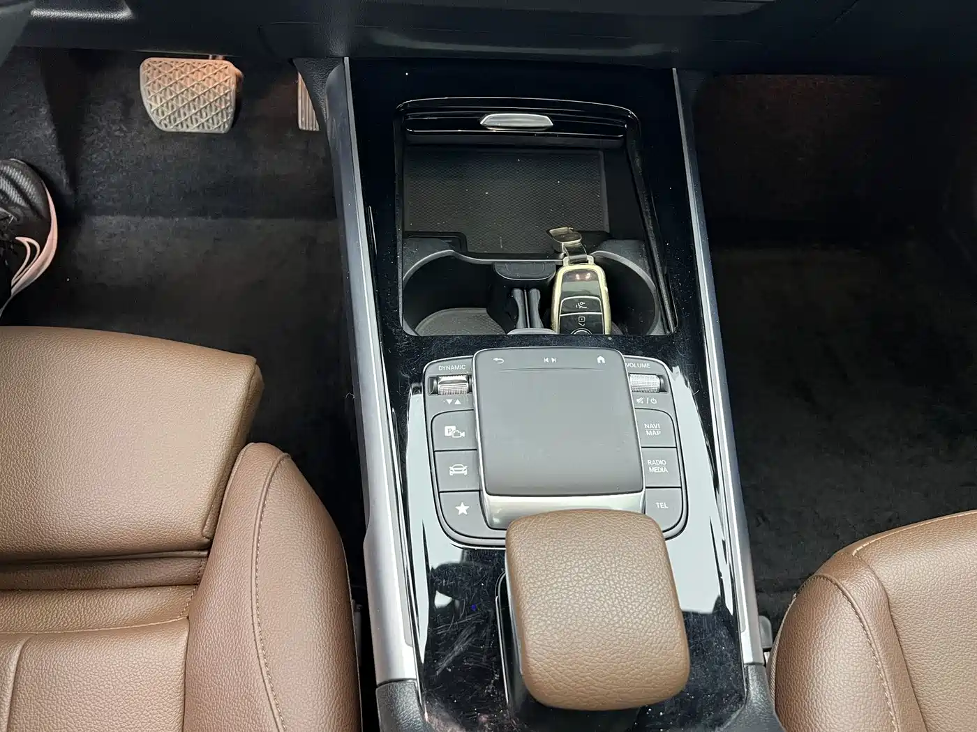 Mercedes-Benz GLB 2023 GLB 220 Dynamic фото 13