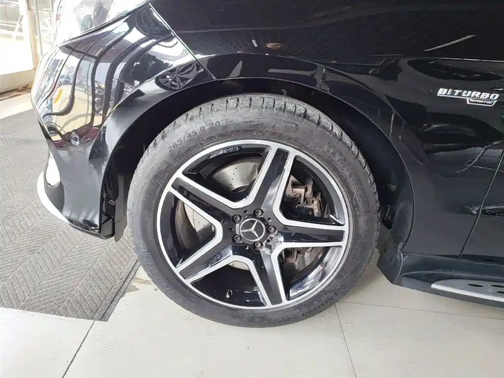 Mercedes-Benz GLE AMG 2017 AMG GLE 43 4MATIC фото 23
