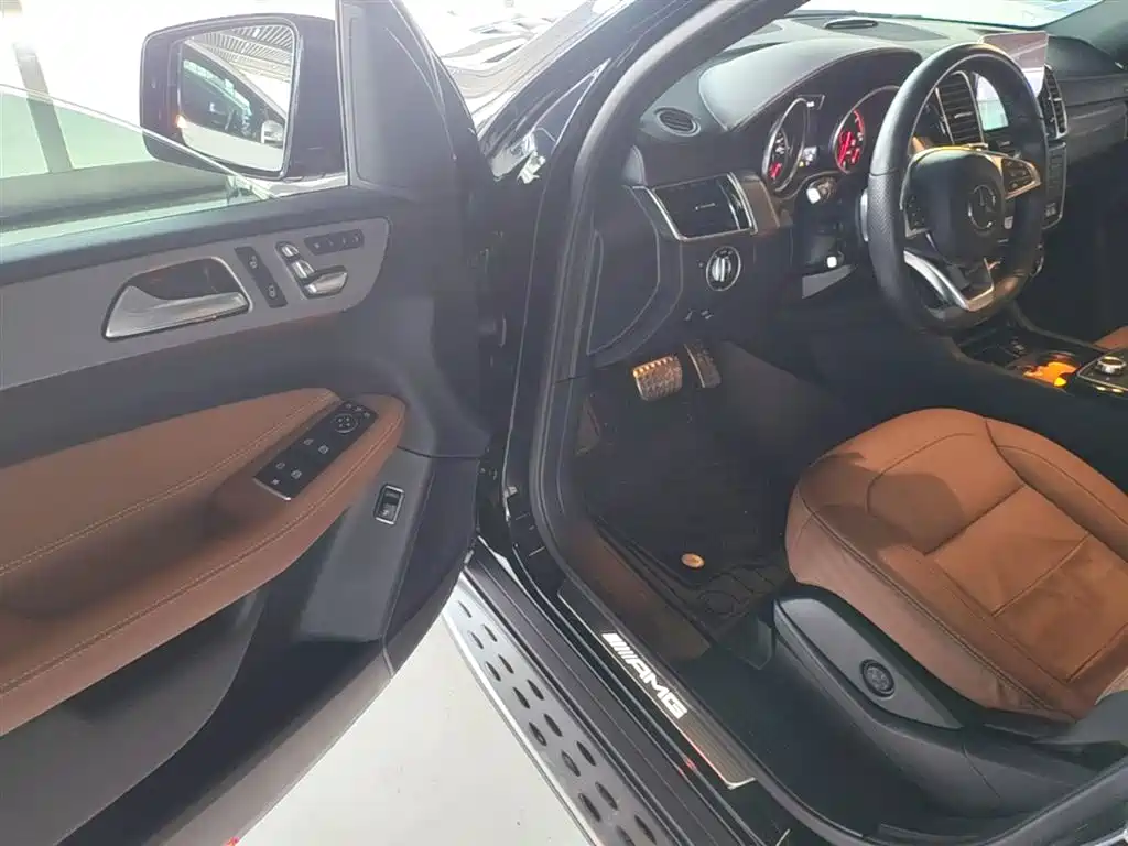 Mercedes-Benz GLE AMG 2017 AMG GLE 43 4MATIC фото 16