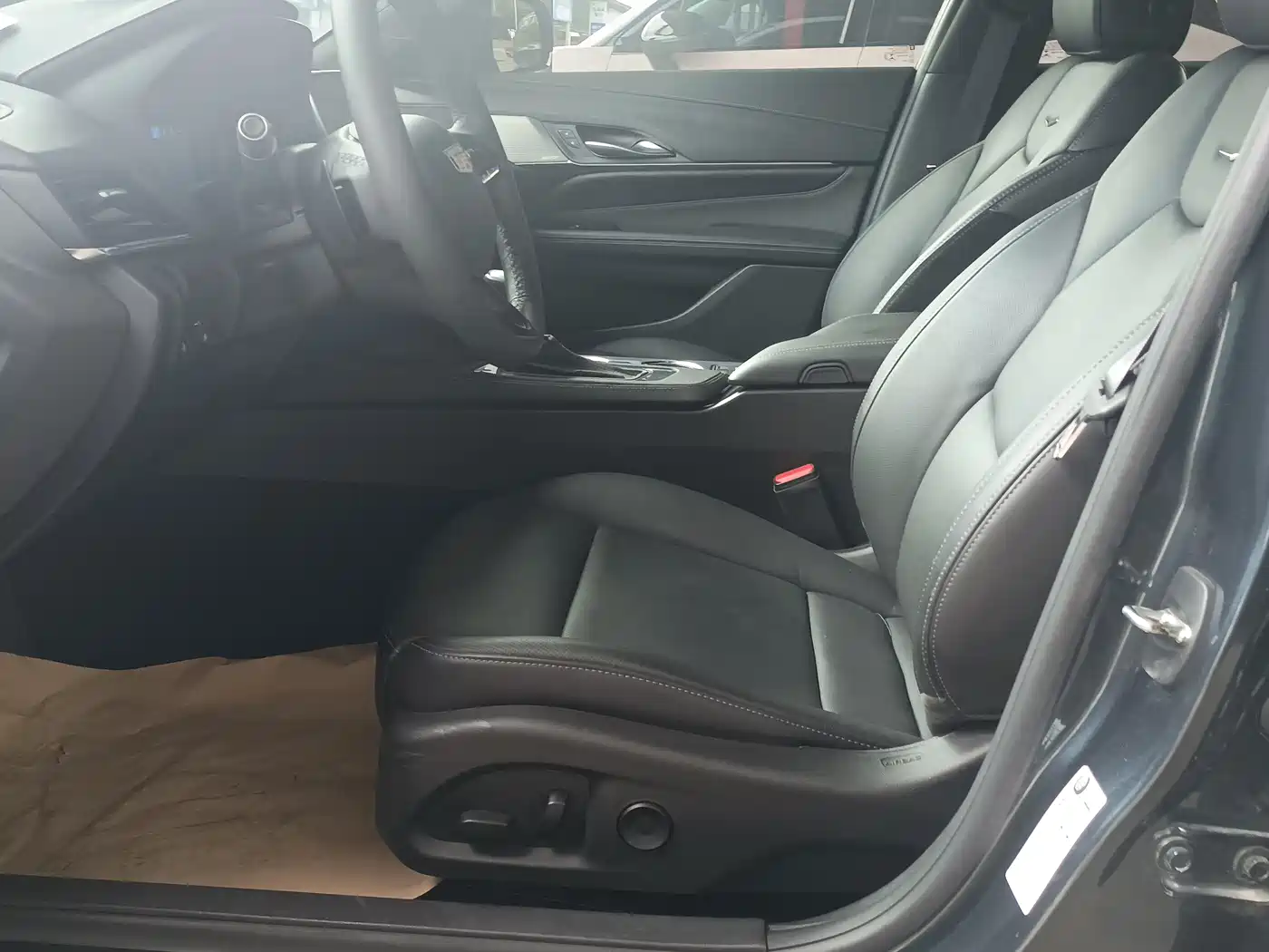 Cadillac CT4 2021 28T Luxury Model фото 5