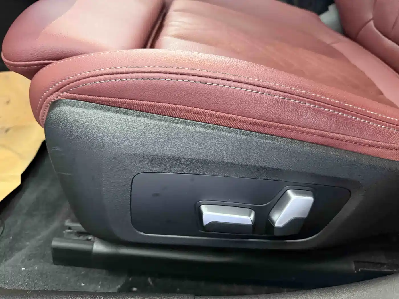 BMW 3 Series 2023 320Li M Sport Package фото 18