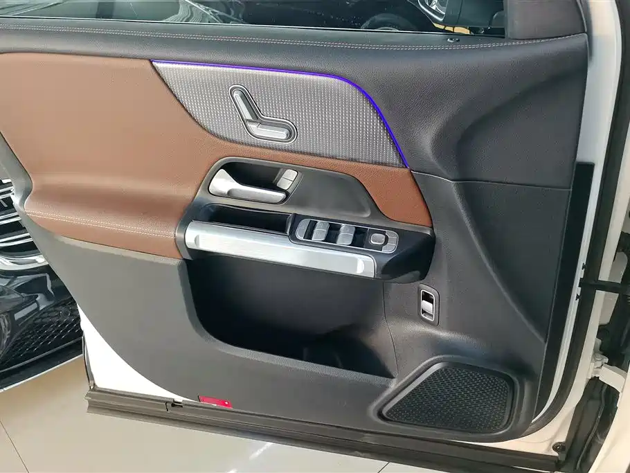 Mercedes-Benz GLB 2020 Facelift GLB 200 Dynamic фото 7