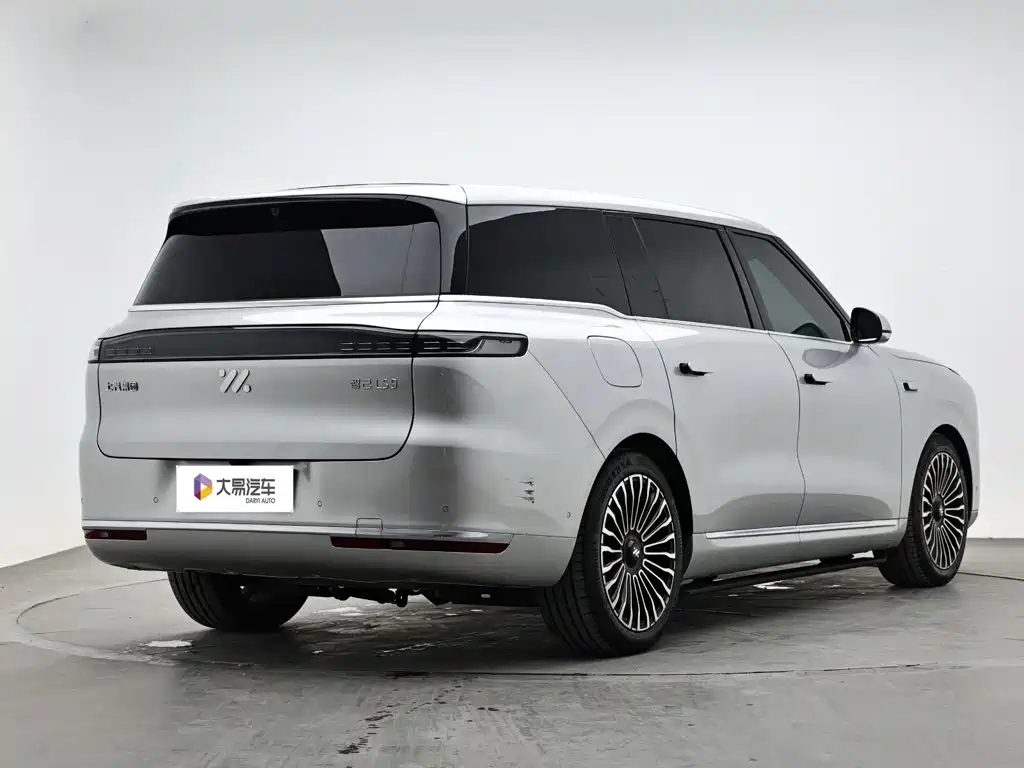 2026 IM Motors IM LS9