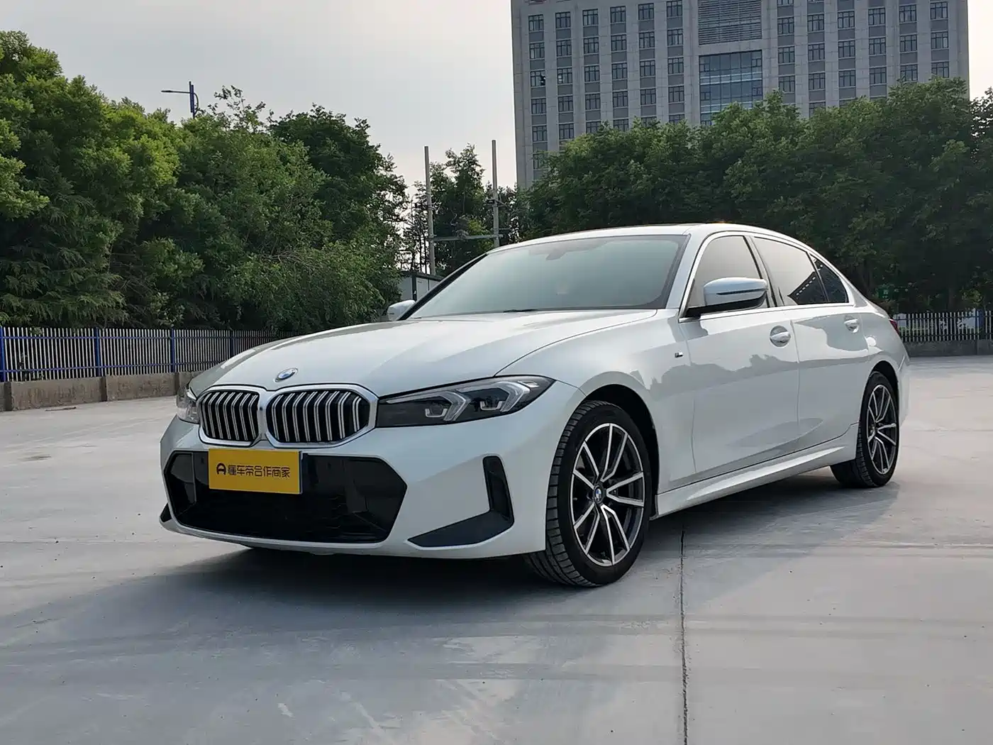 BMW 3 Series 2023 320Li M Sport Package