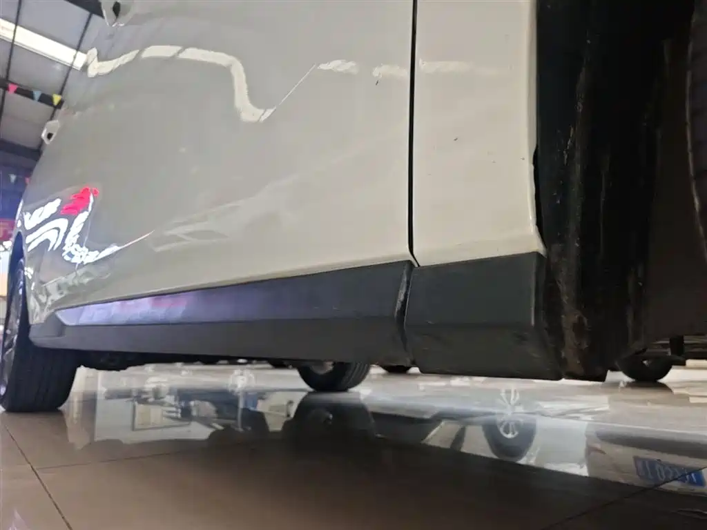 SAIC Maxus Maxus G50 2019 1.5T Automatic Luxury Edition China VI фото 19