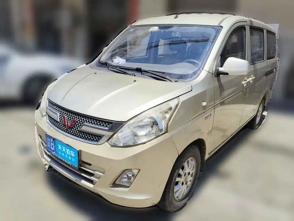 Wuling Motors Wuling Rongguang V 2016 2015 1.5L Basic
