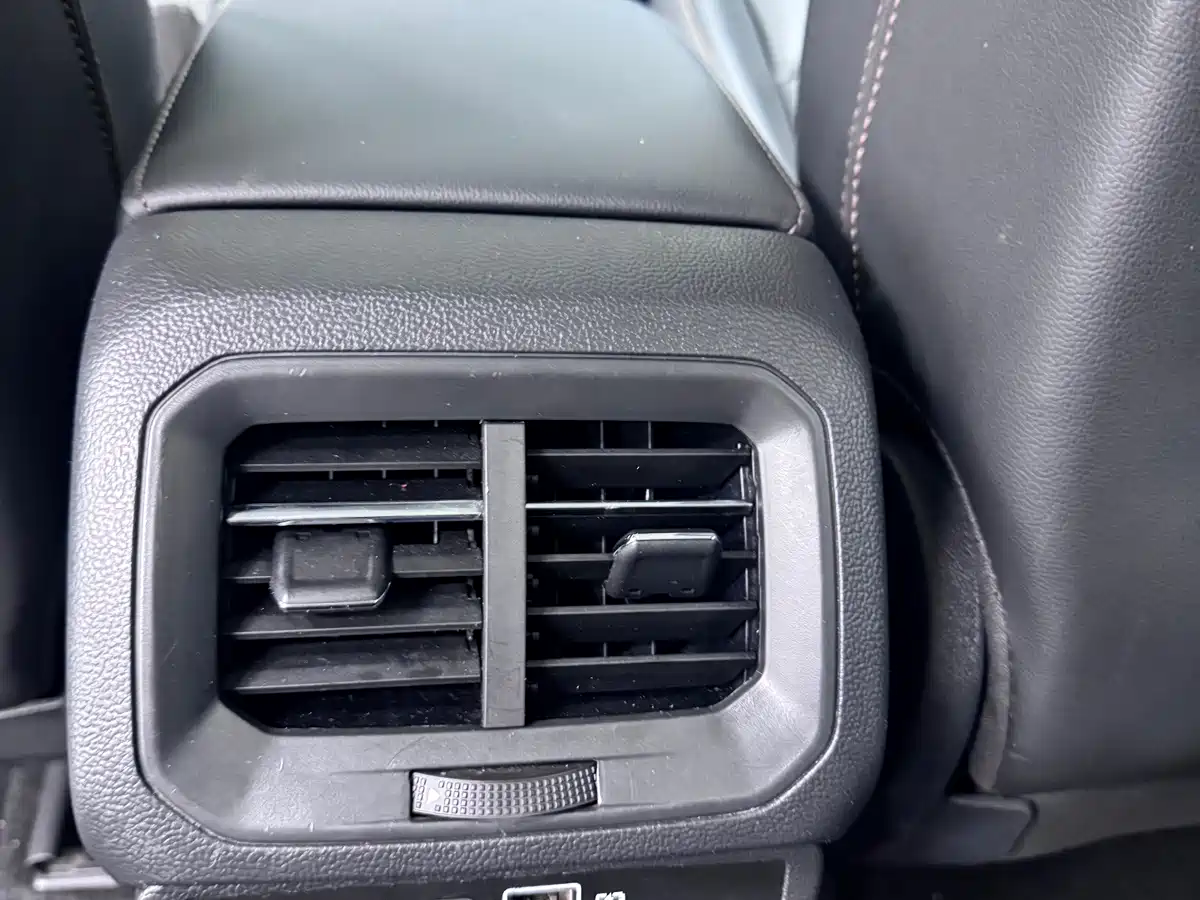 Volkswagen Tharu 2021 Model 280TSI 2WD Luxury Edition фото 21