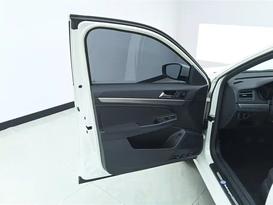 Volkswagen Lavida 2019 Lavida Start 1.5L Manual Trend (China VI) фото 7
