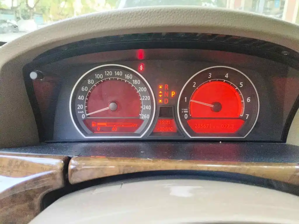 BMW 7 Series 2003 2004 745Li