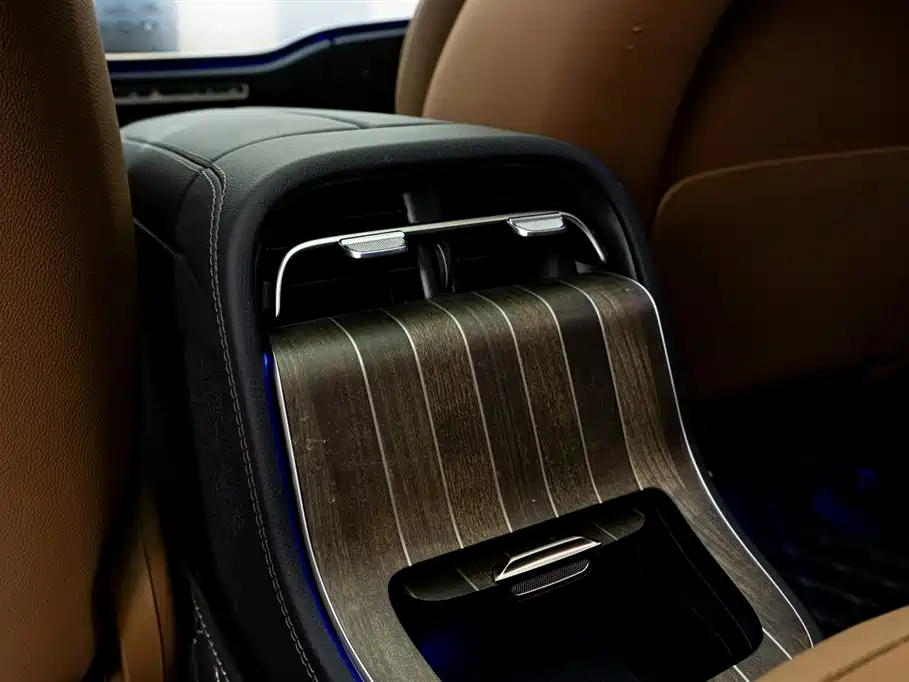 Mercedes-Benz E-Class 2025 E 300 L Luxury фото 26