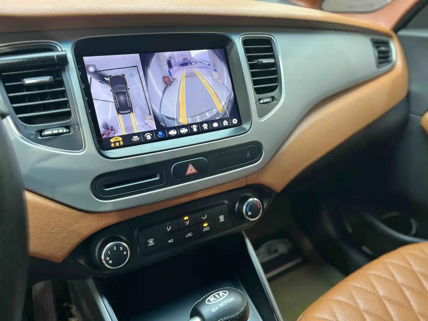 Kia Carens 2013 2.0L 7-seat Auto Standard (China V) фото 8