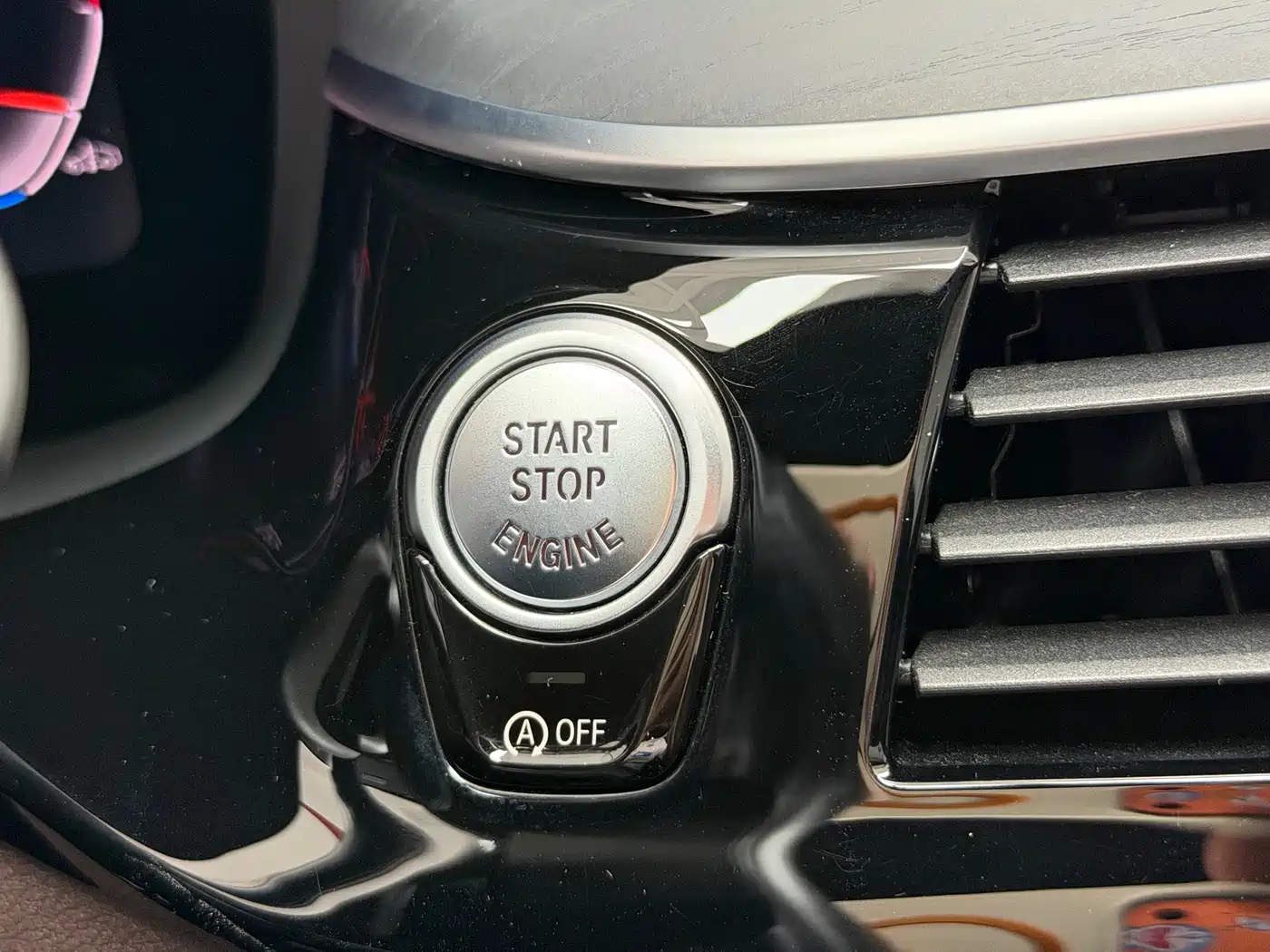 BMW 5 Series 2023 Facelift 530Li Leading M Sport Package фото 24