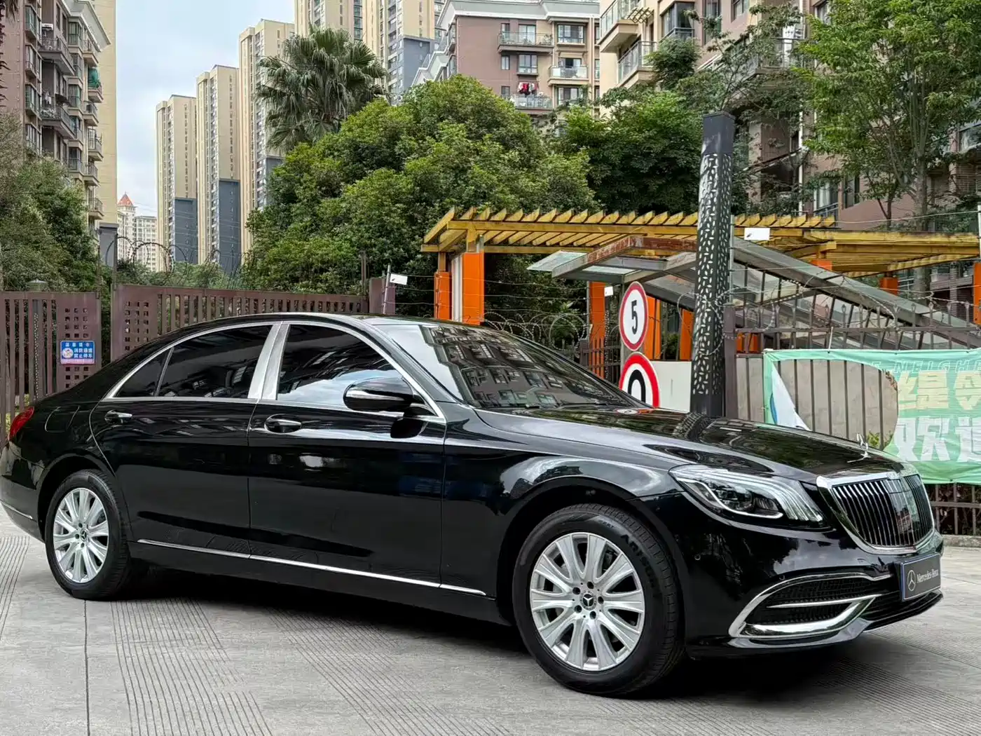 Mercedes-Benz S-Class 2017 S 320 L Luxury фото 37