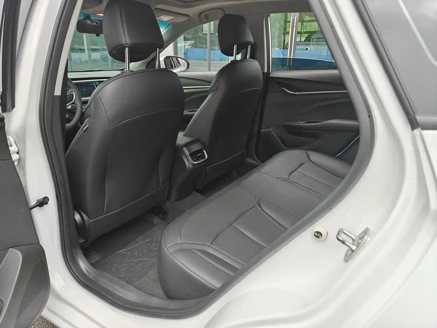 Buick Excelle 2021 Exemplar 1.5L Auto Elite фото 11