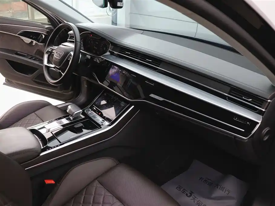 Audi A8 2022 A8L 50 TFSI quattro Comfort Collector's Edition фото 22