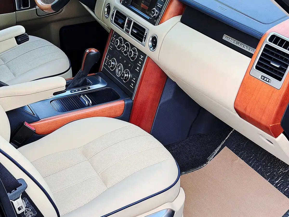 Фото 22 - Land Rover Range Rover
