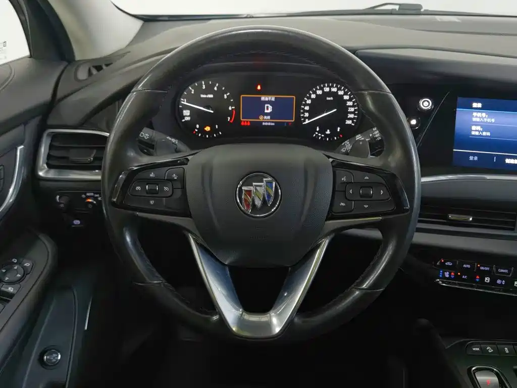 Фото 11 - Buick Enclave