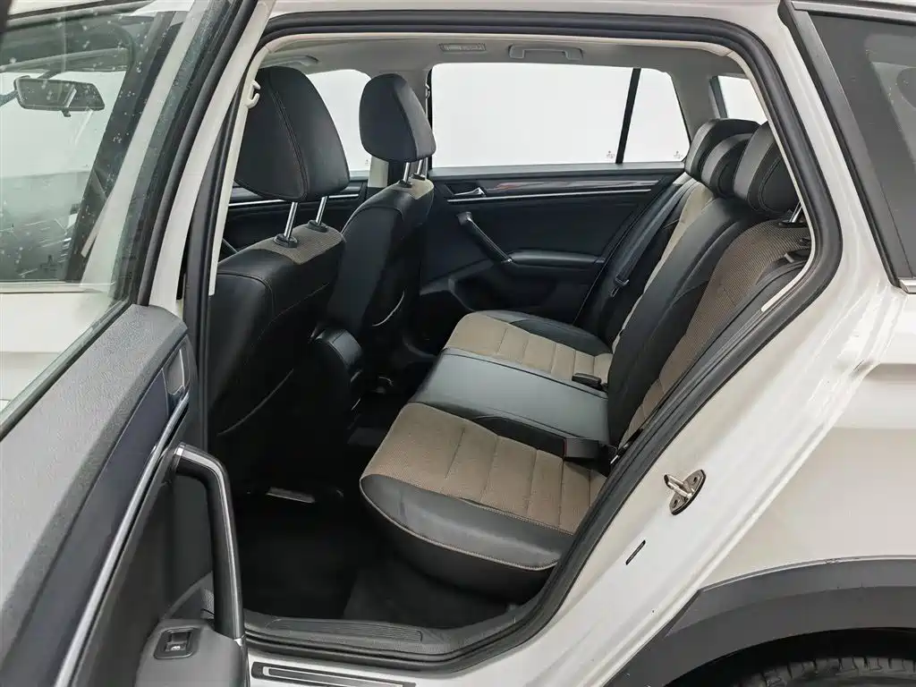 Volkswagen C-TREK 2018 1.5L Automatic Comfort фото 15