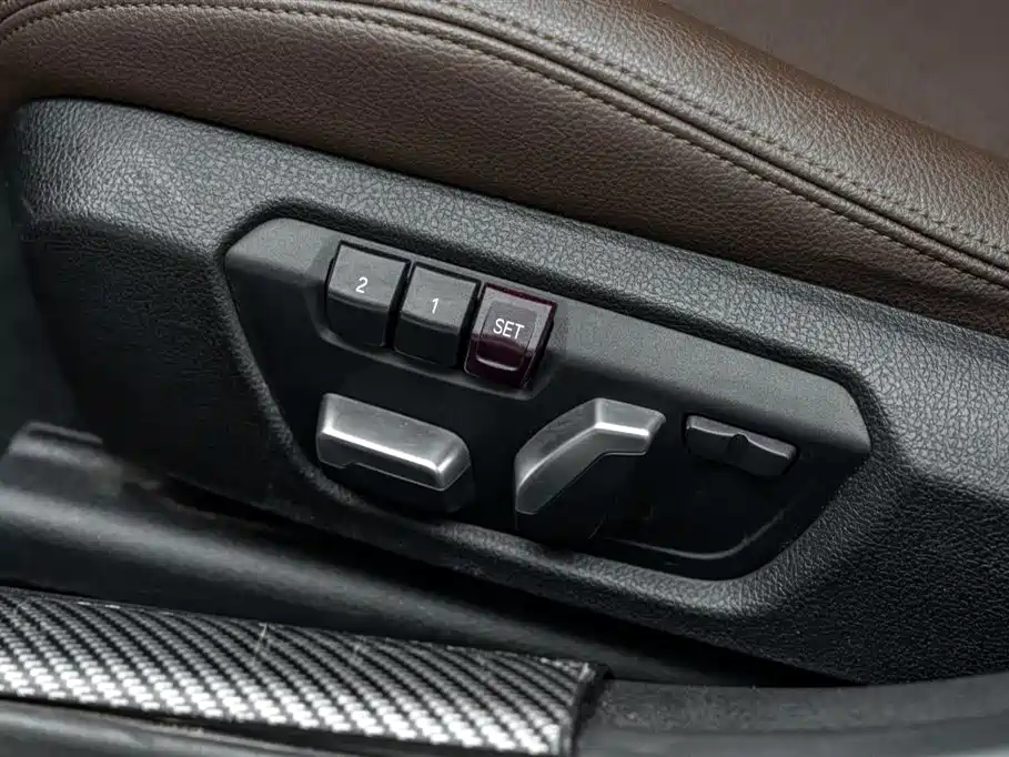 BMW 3 Series 2018 320Li Fashion Style фото 16