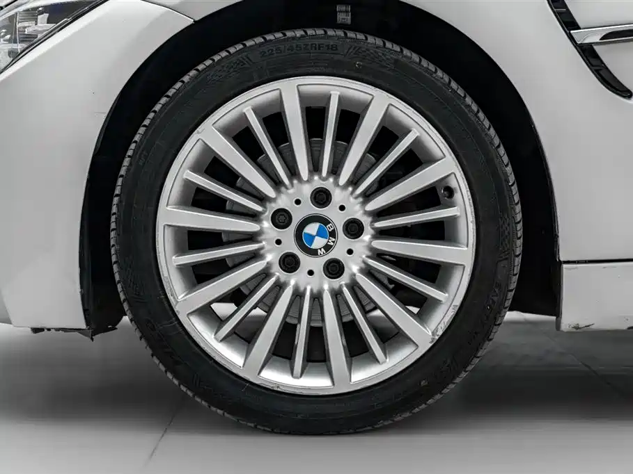 BMW 3 Series 2018 320Li Fashion Style фото 46