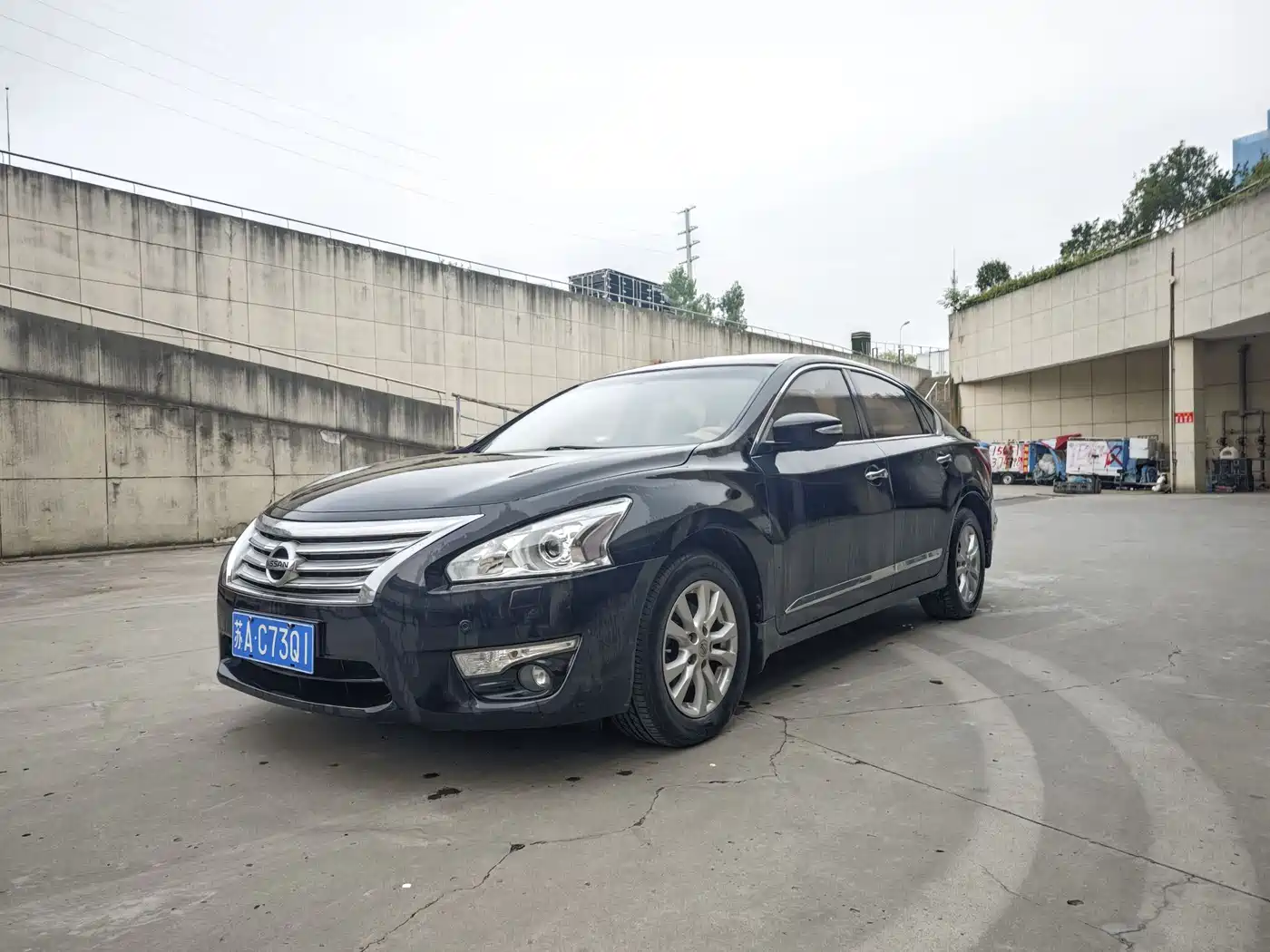 Фото 1 - Nissan Teana