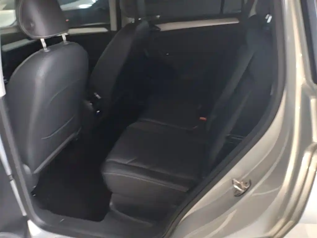 Volkswagen Tiguan L 2019 380TSI Auto AWD Smart Luxury Edition China V фото 17