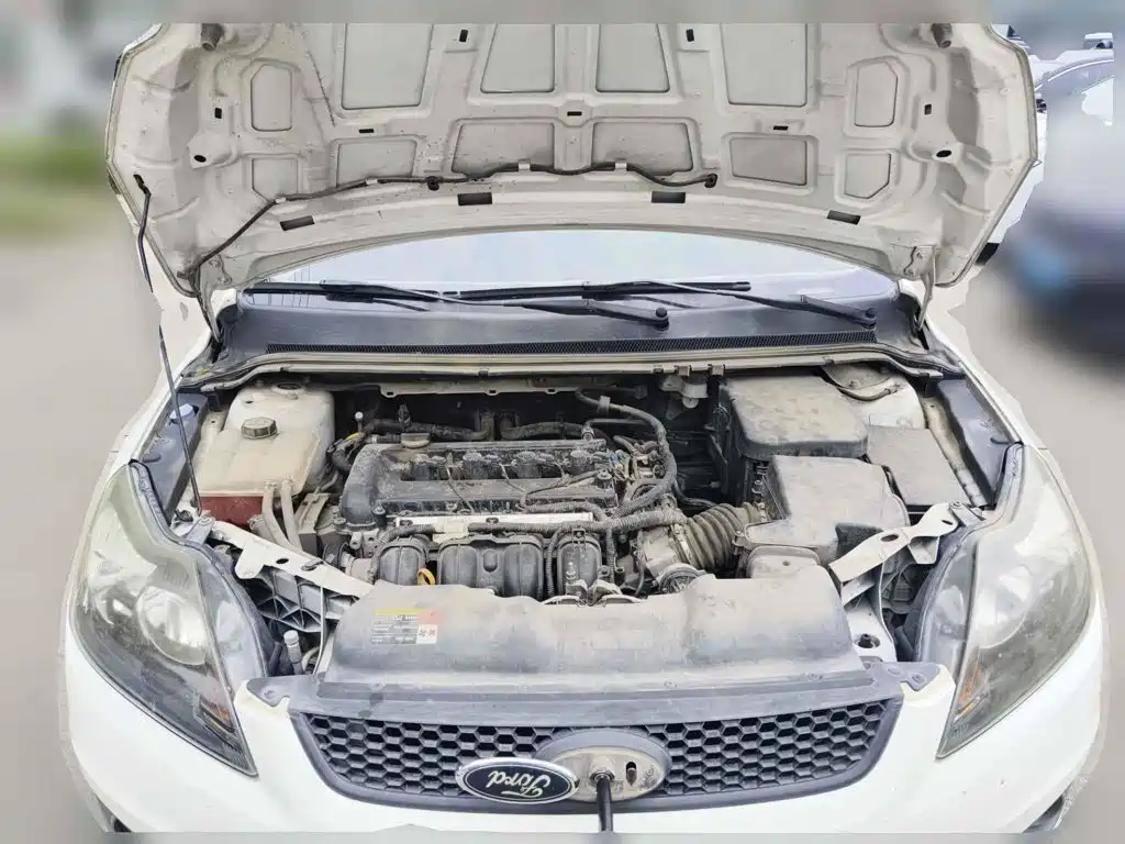 Фото 3 - Ford Focus