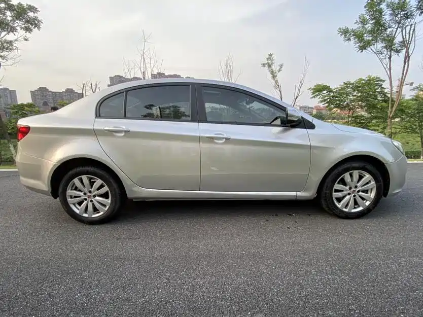 Roewe 350 2016 2015 Model 1.5L Automatic Premium Edition