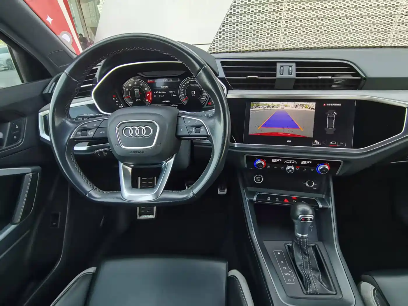 Audi Q3 2024 35 TFSI Fashion Sport фото 4